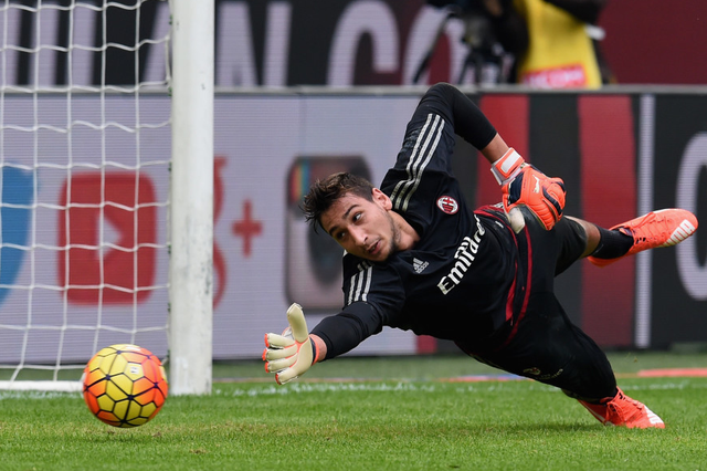  国际米兰创纪录连胜，提前锁定半程冠军  