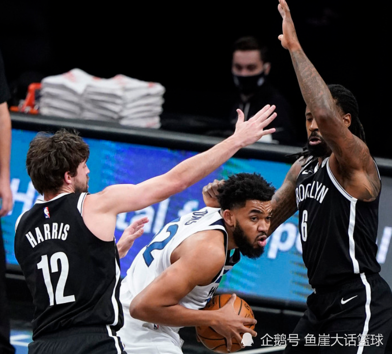  唐斯两双定乾坤，尼克斯爆冷击溃卫冕之师掘金