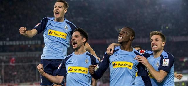  德甲传统德比激情上演，双方对攻奉献进球盛宴  