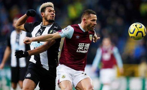  佛罗伦萨主场强势三连胜领跑欧战区